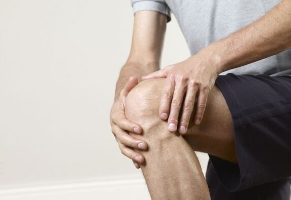 Degenerativno-distrofična bolest artroza manifestira se bolovima u zglobovima